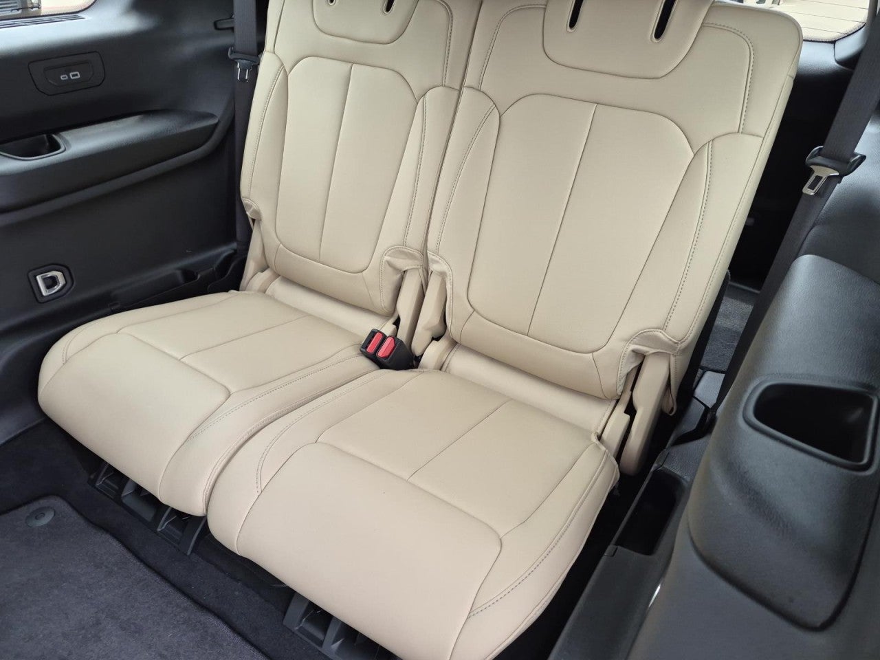 2025 Jeep Grand Cherokee L Limited 4x4