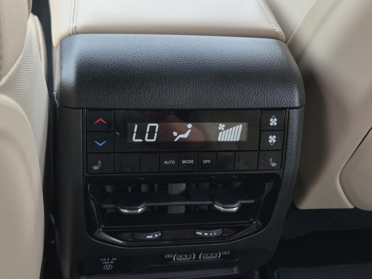 2025 Jeep Grand Cherokee L Limited 4x4