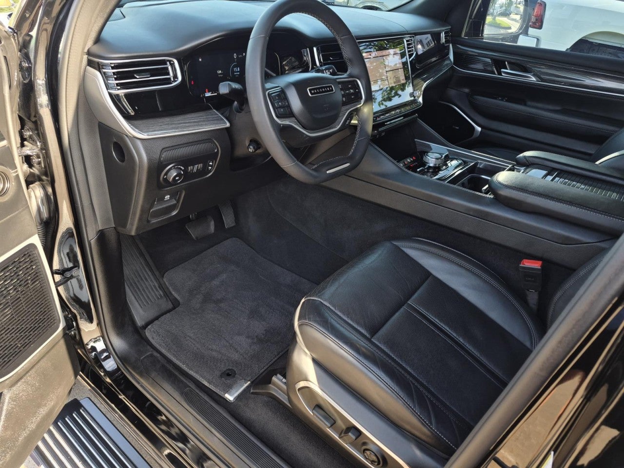 2022 Jeep Wagoneer Series III 4x4