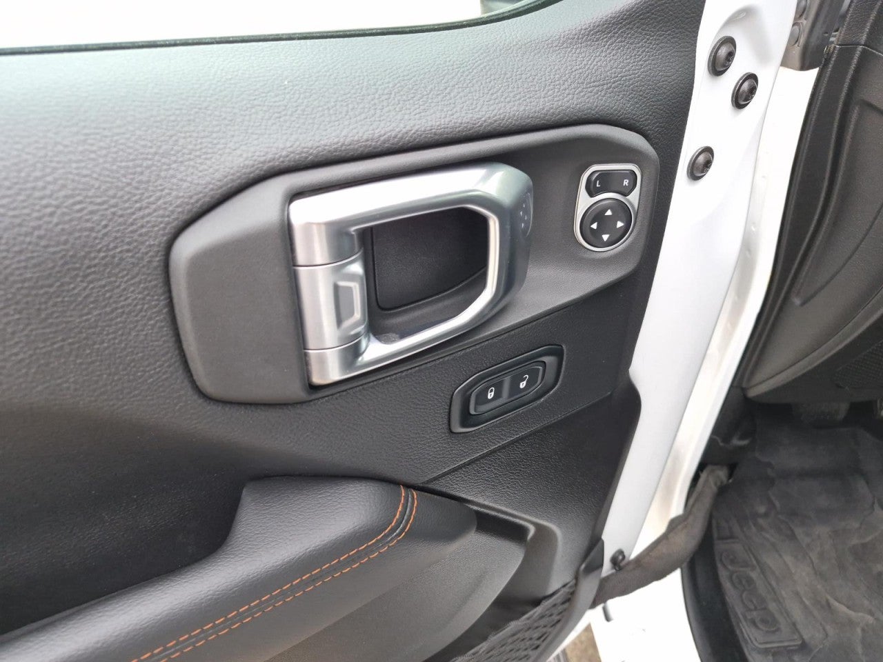 2023 Jeep Gladiator Mojave 4x4