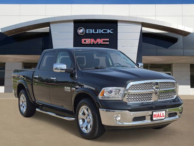 2018 RAM 1500 Laramie Crew Cab 4x4 5'7" Box