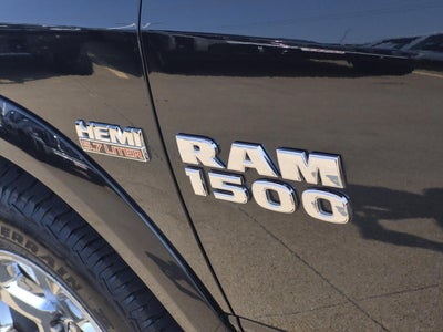 2018 RAM 1500 Laramie Crew Cab 4x4 5'7" Box