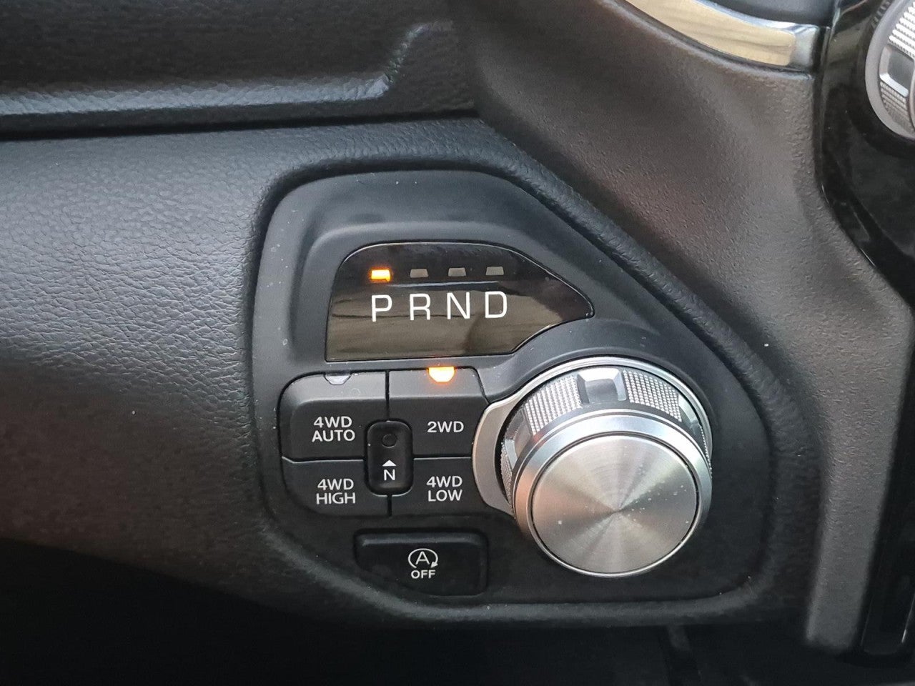 2025 RAM 1500 Laramie Crew Cab 4x4 5'7" Box
