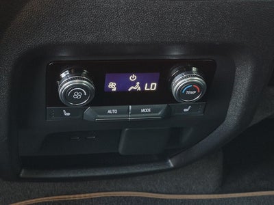 2024 GMC Acadia AT4