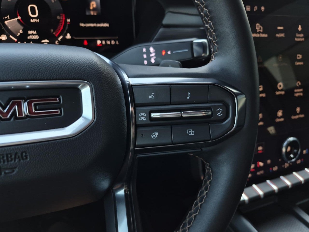 2024 GMC Acadia AT4