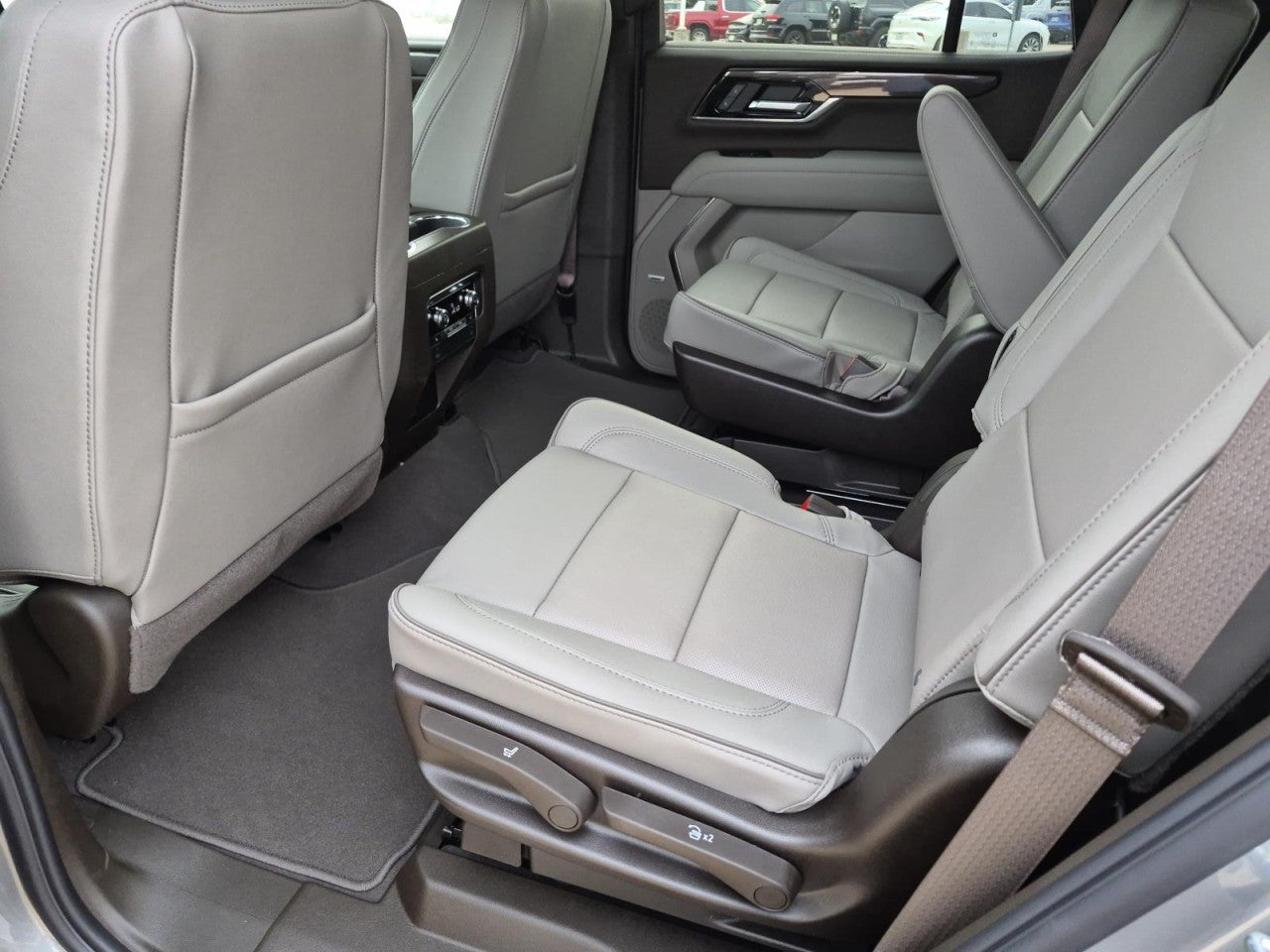 2027 GMC Yukon Elevation