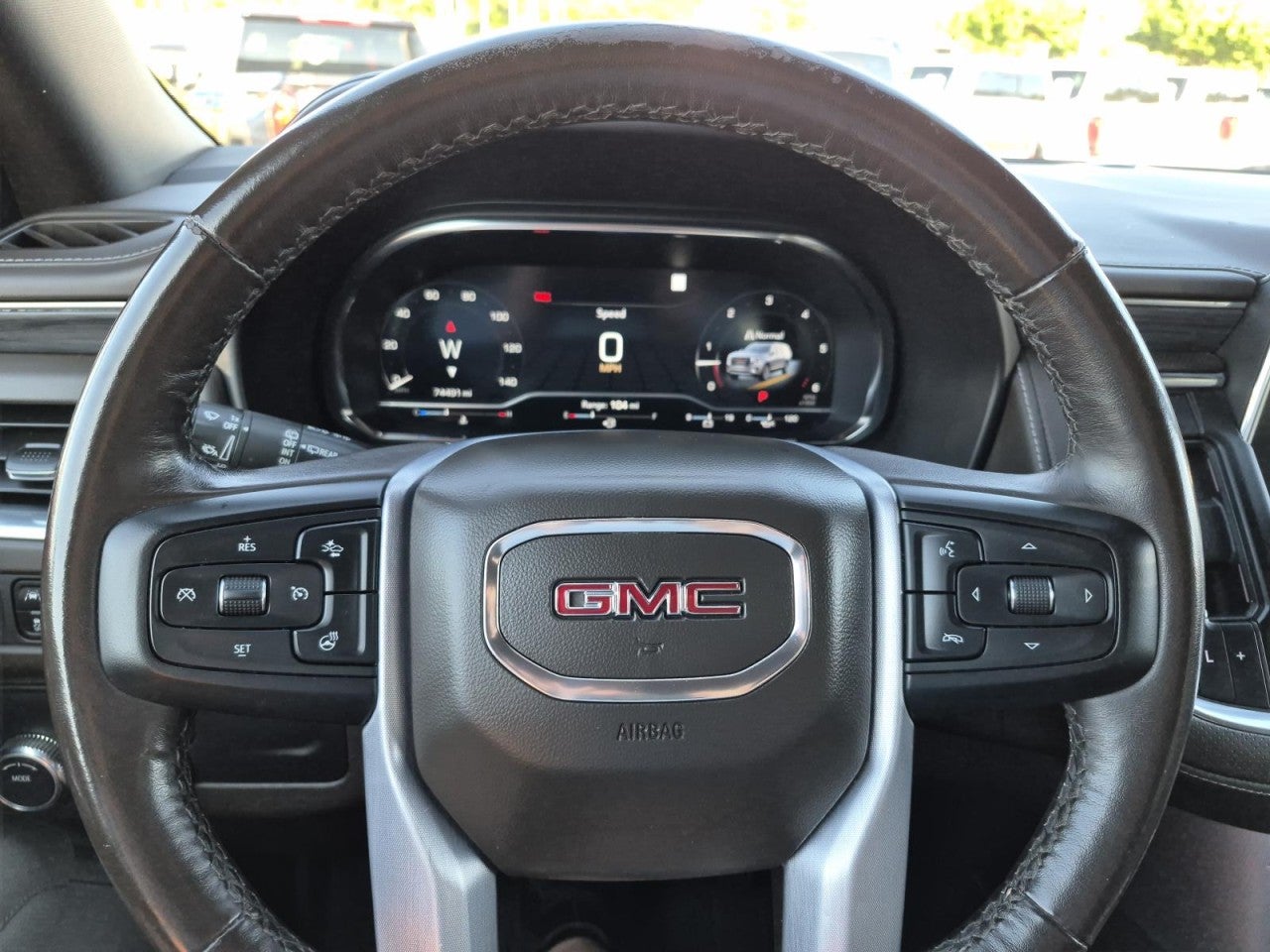 2022 GMC Yukon SLT