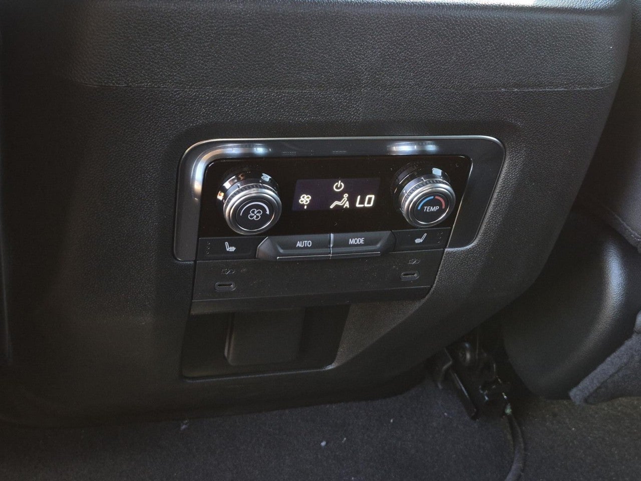 2027 GMC Yukon Elevation