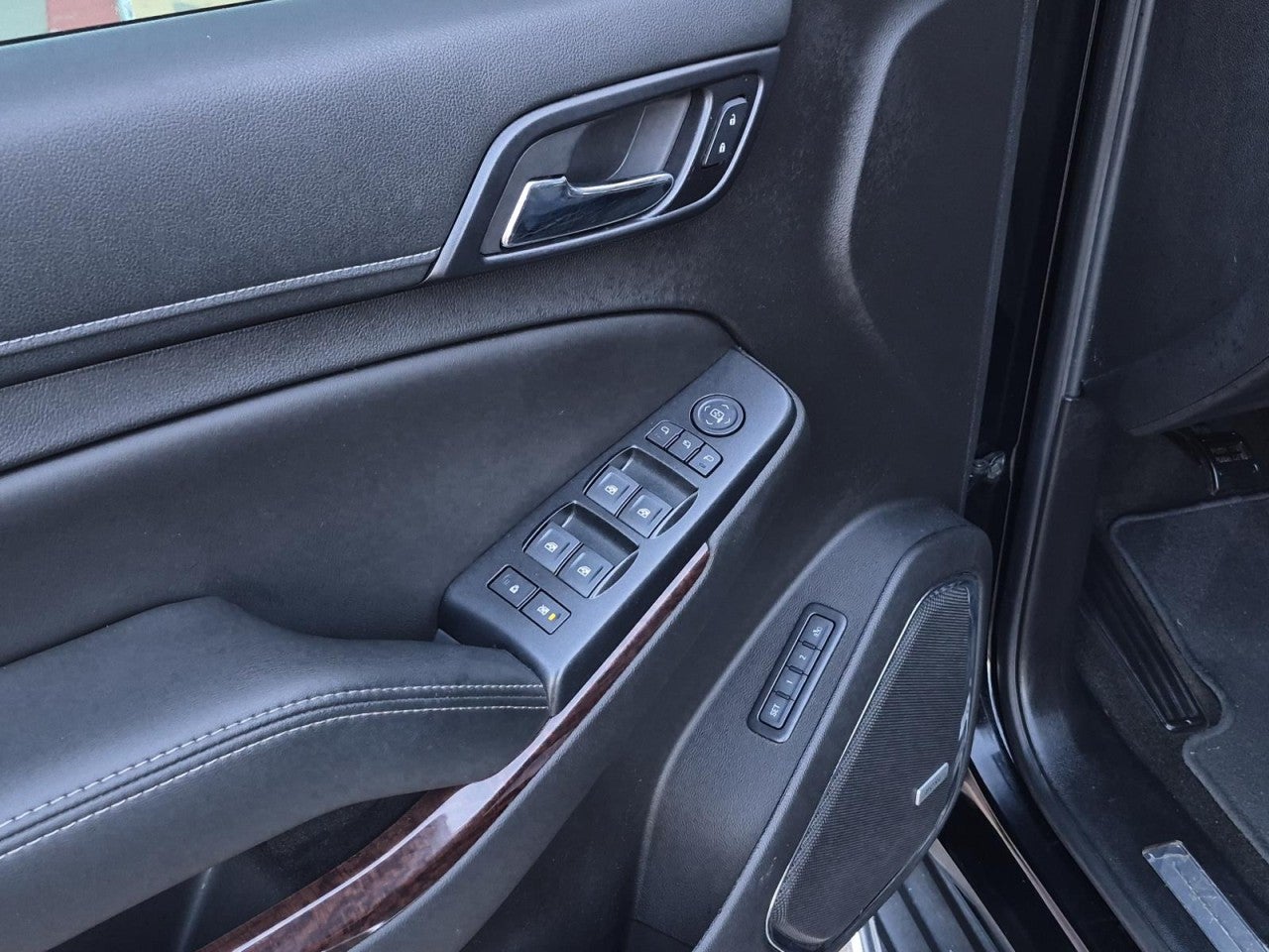 2017 GMC Yukon SLT