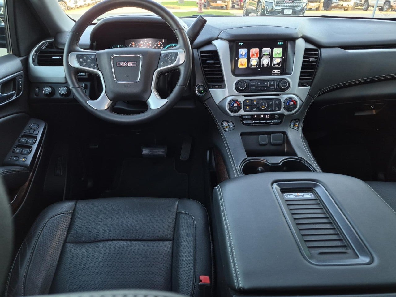 2017 GMC Yukon SLT