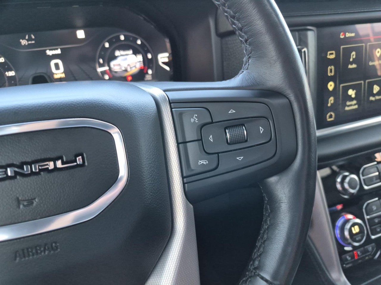 2024 GMC Yukon Denali