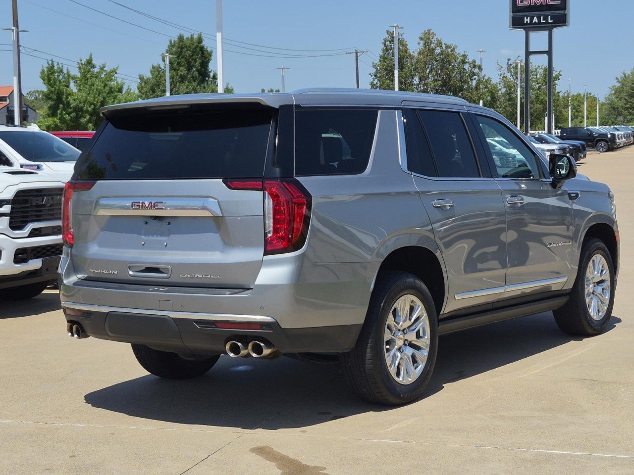 2024 GMC Yukon Denali