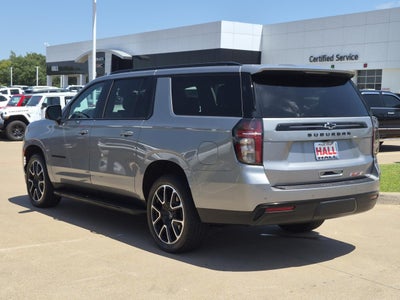 2023 Chevrolet Suburban RST