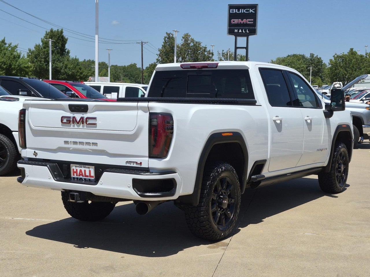 2024 GMC Sierra 2500 HD AT4