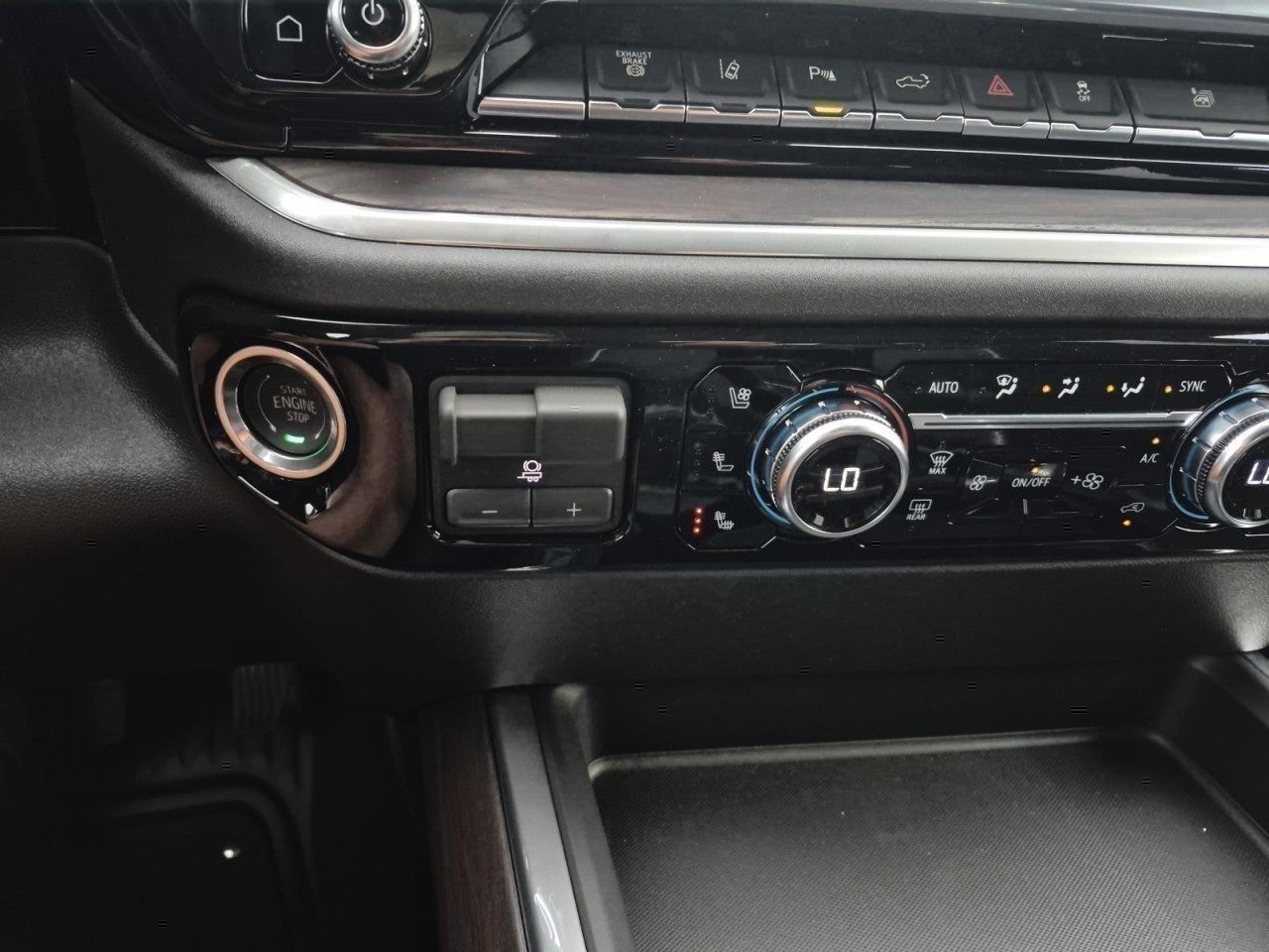 2026 GMC Sierra 3500 HD SLT DRW