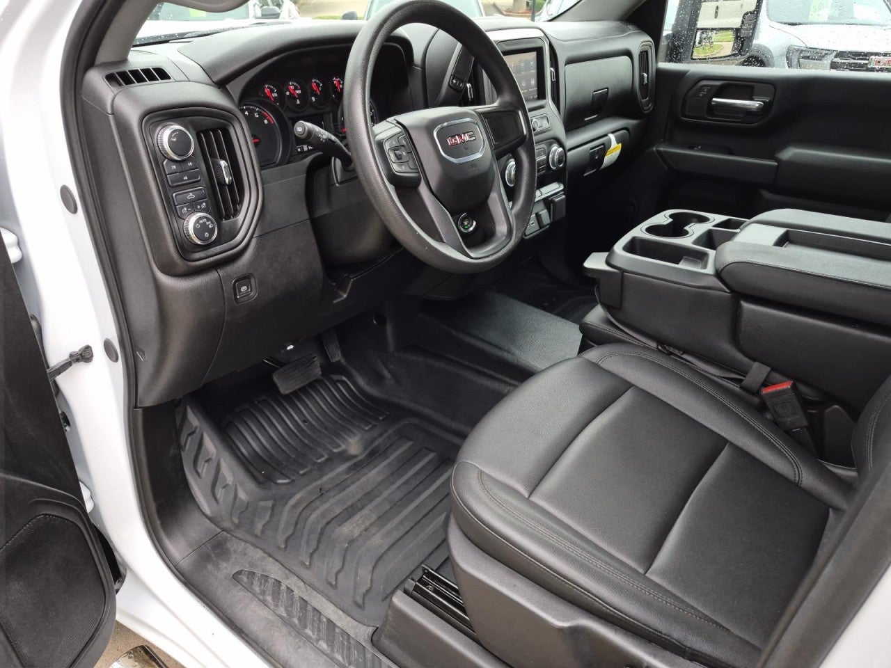 2024 GMC Sierra 3500 HD Pro