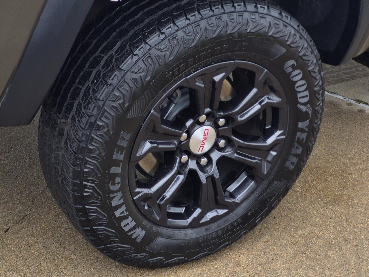 2024 GMC Canyon Elevation