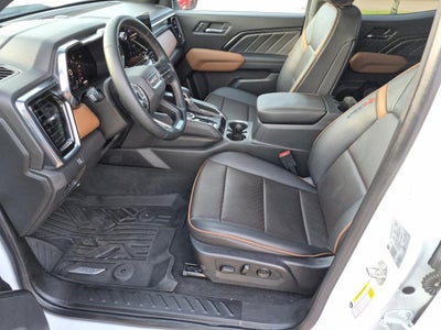 2023 GMC Canyon AT4
