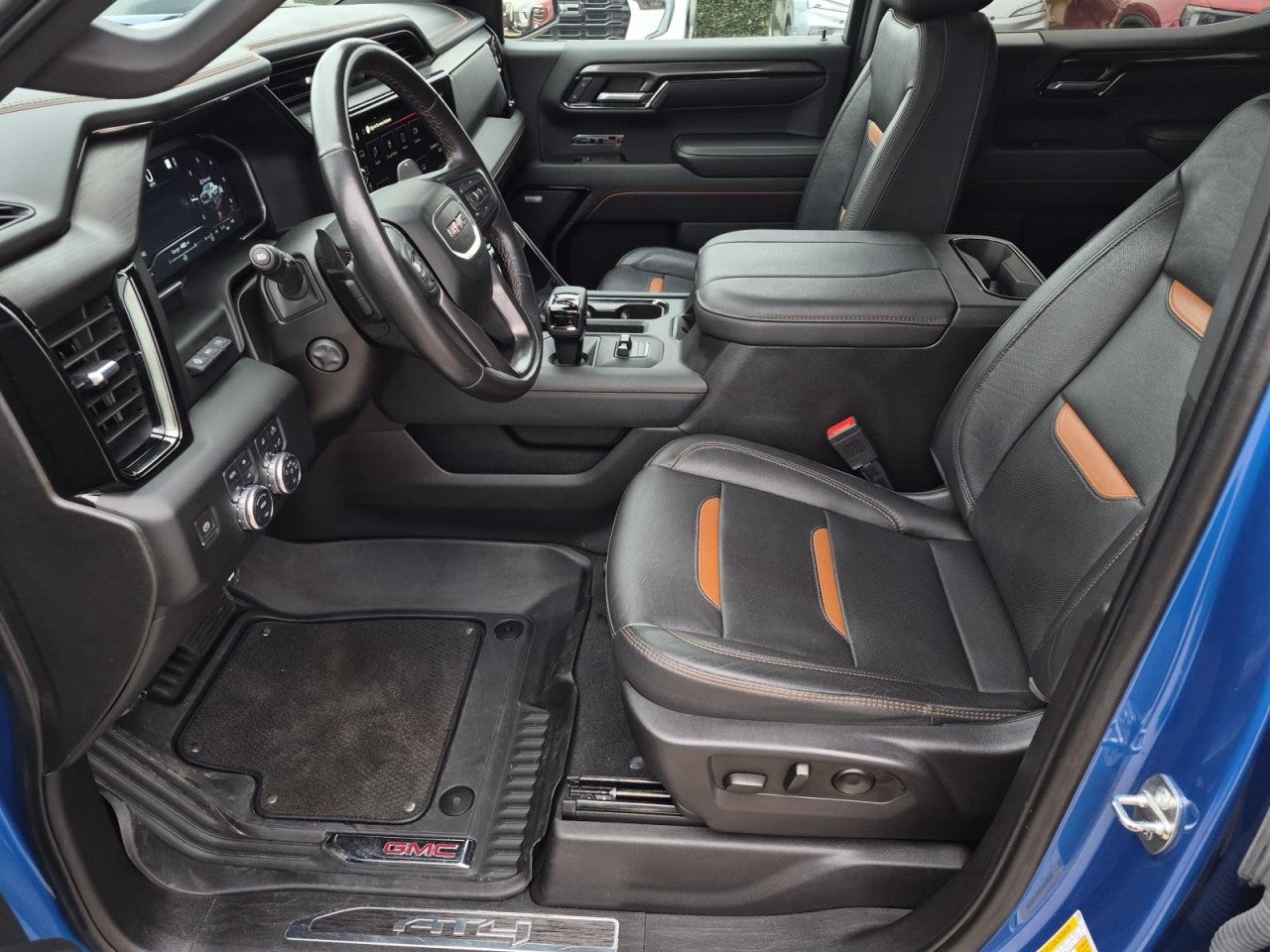 2023 GMC Sierra 1500 AT4