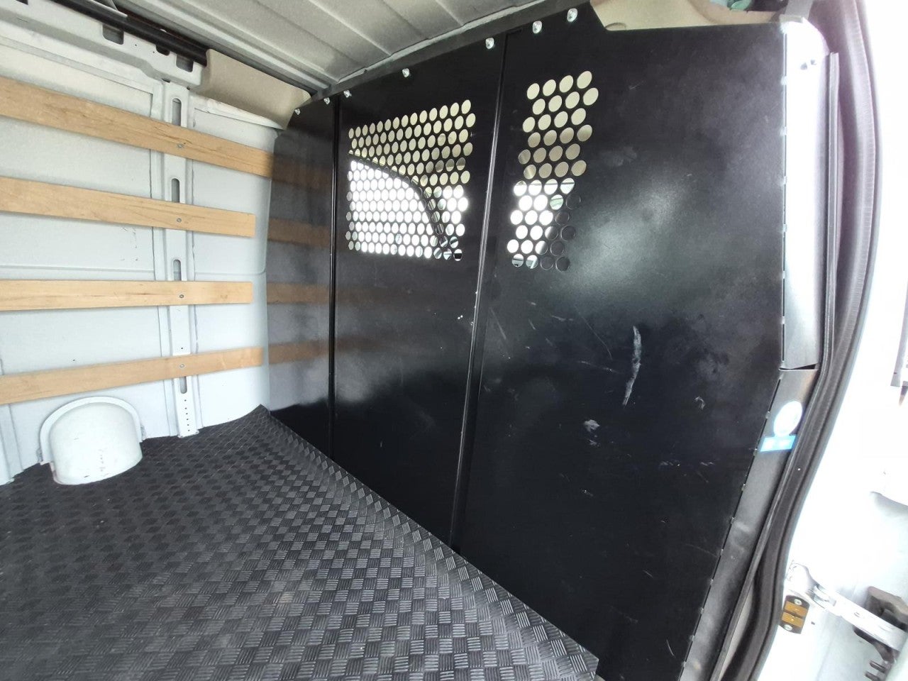2024 GMC Savana Cargo 2500 Work Van