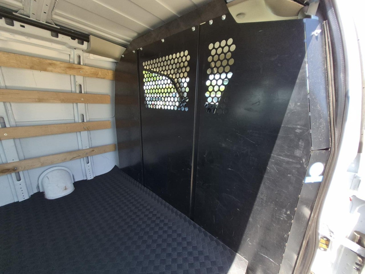 2024 GMC Savana Cargo 2500 Work Van