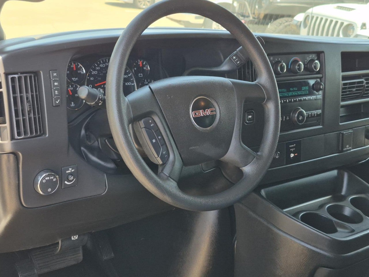 2024 GMC Savana Cargo 2500 Work Van