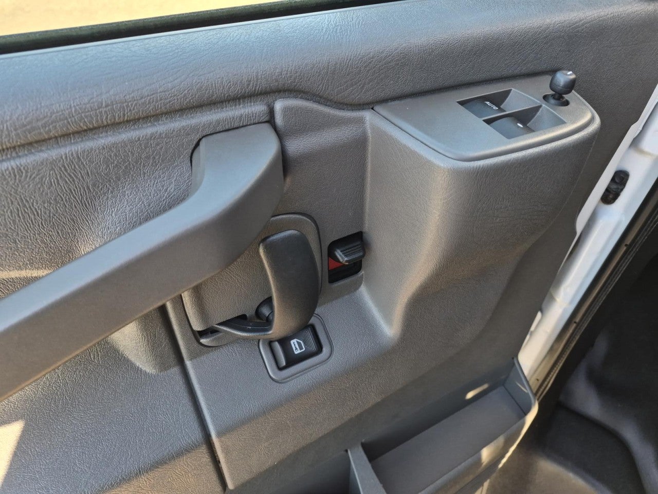 2024 GMC Savana Cargo 2500 Work Van