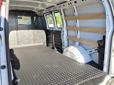 2024 GMC Savana Cargo 2500 Work Van