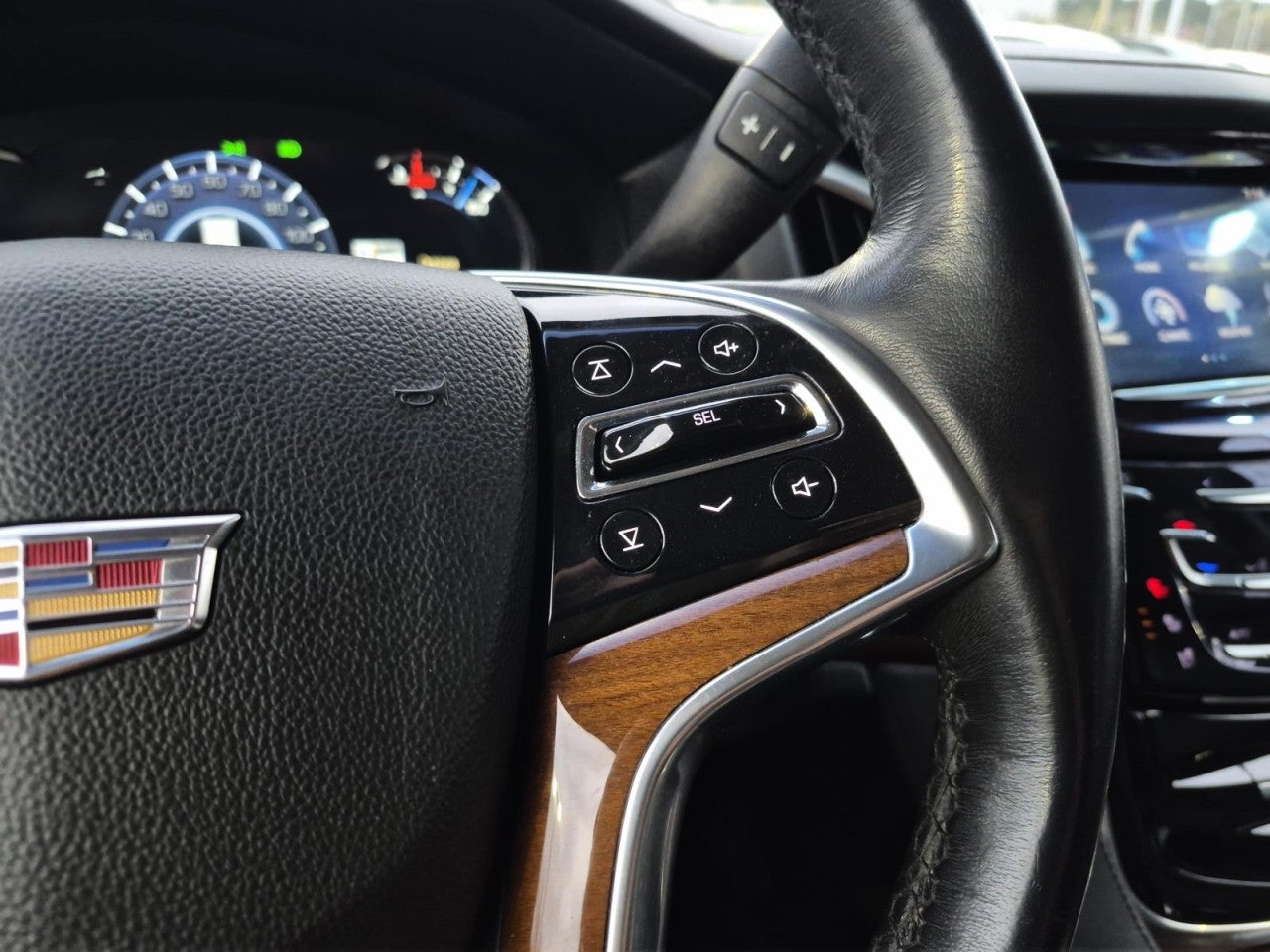 2020 Cadillac Escalade Premium Luxury