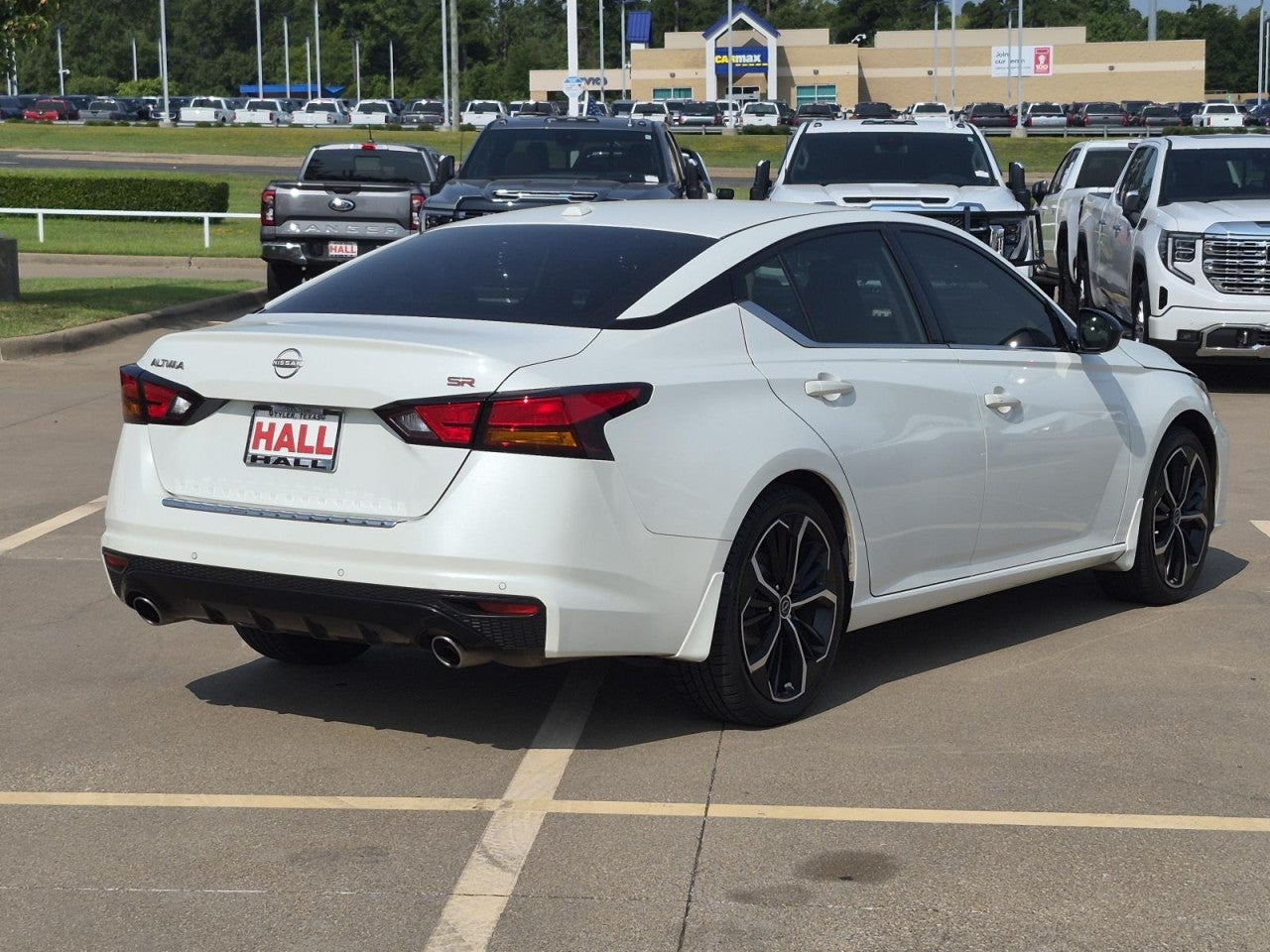 2023 Nissan Altima SR FWD