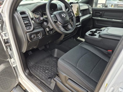 2026 RAM 2500 Black Express Crew Cab 4x4 6'4" Box