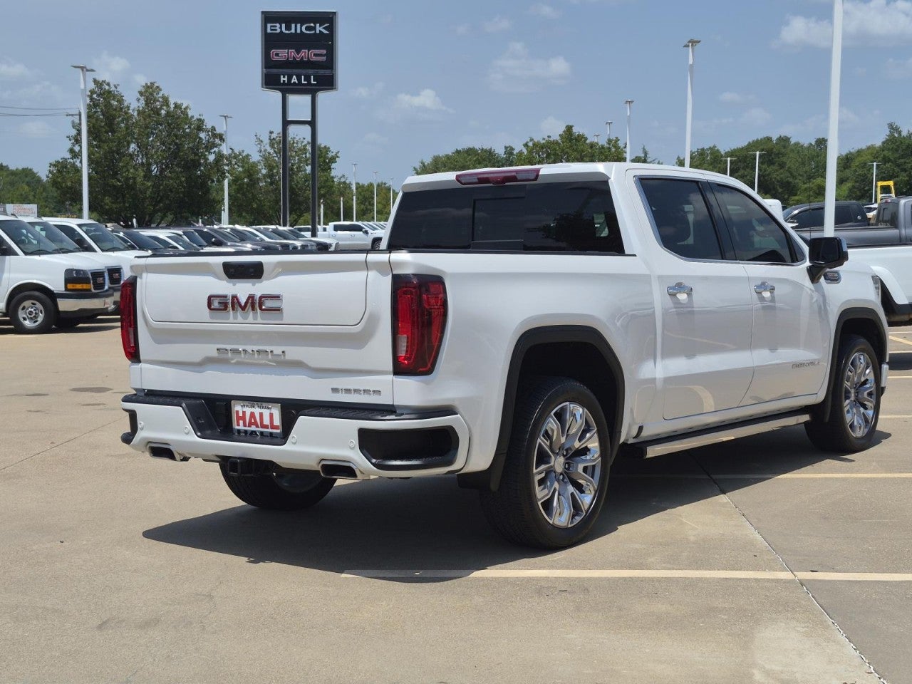 2025 GMC Sierra 1500 Denali