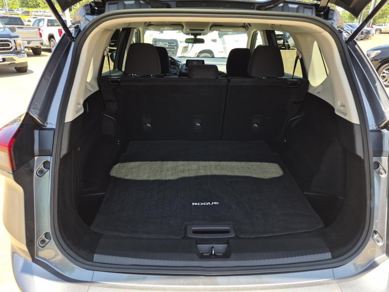 2024 Nissan Rogue S FWD