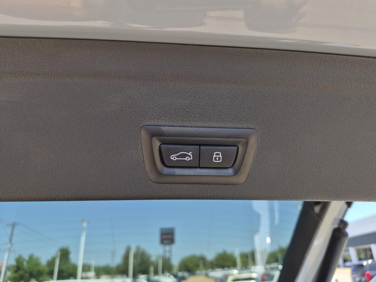 2024 BMW X6 xDrive40i