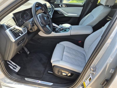 2024 BMW X6 xDrive40i