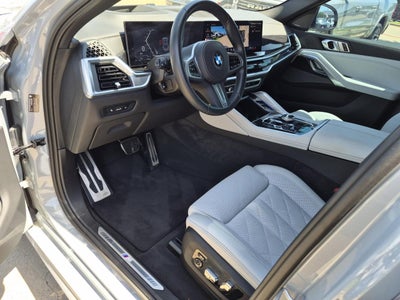 2024 BMW X6 xDrive40i