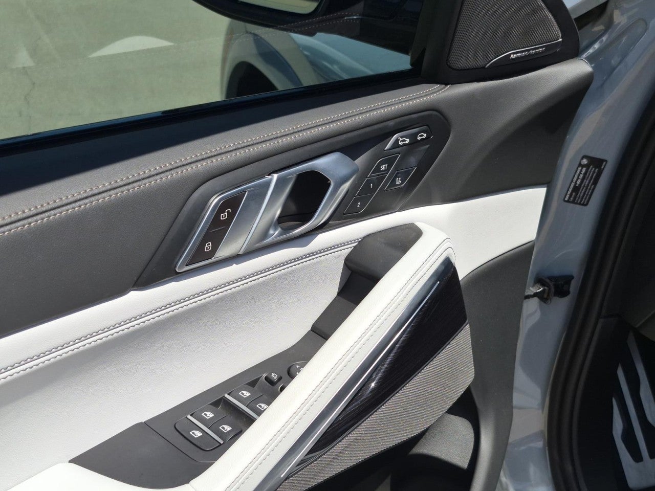 2024 BMW X6 xDrive40i