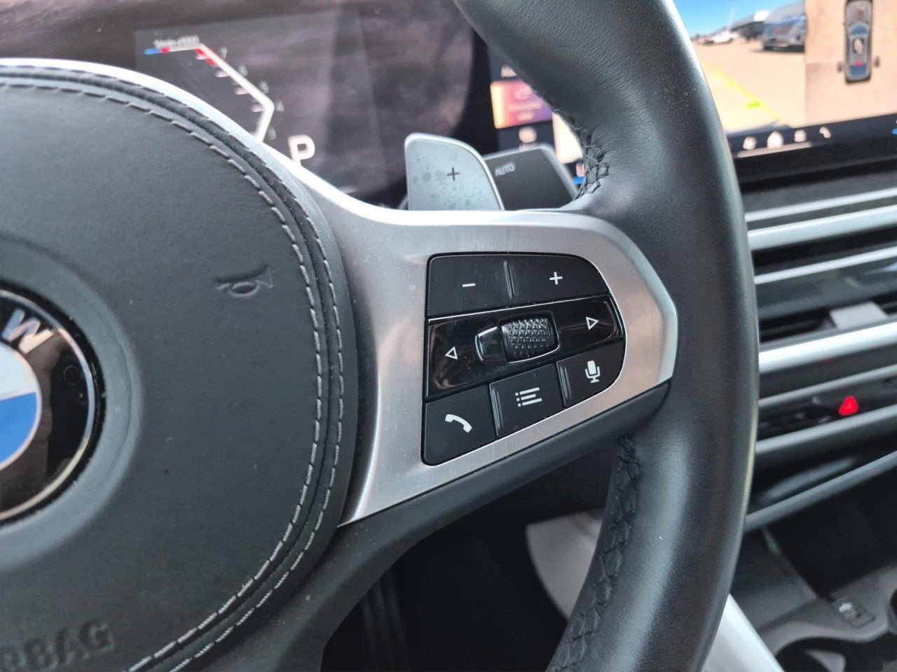 2024 BMW X6 xDrive40i