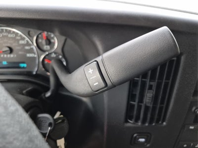 2026 GMC Savana Cutaway 3500 1WT