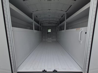 2026 GMC Savana Cutaway 3500 1WT