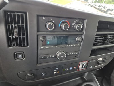 2026 GMC Savana Cutaway 3500 1WT