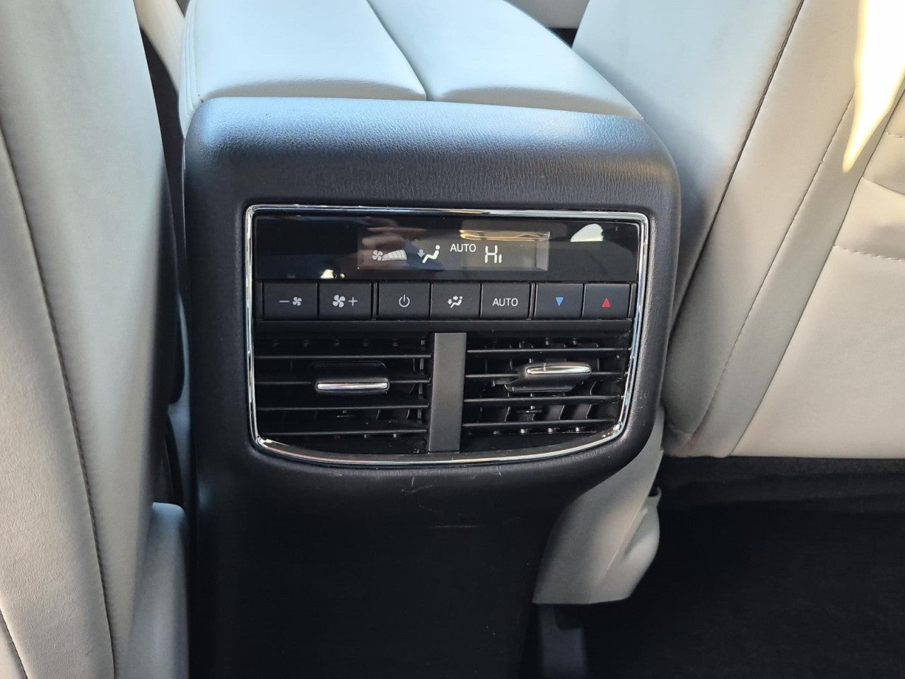 2023 Mazda Mazda CX-9 Signature