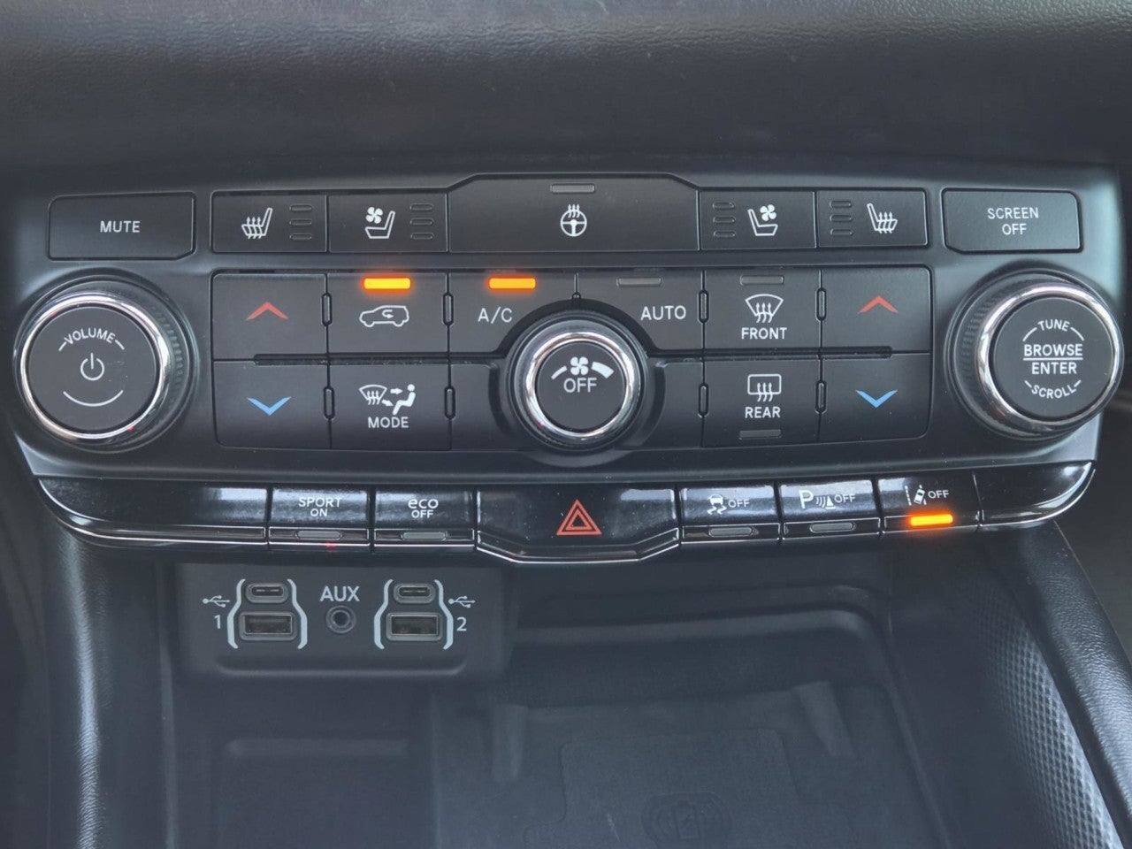 2021 Dodge Durango R/T - Photo 16