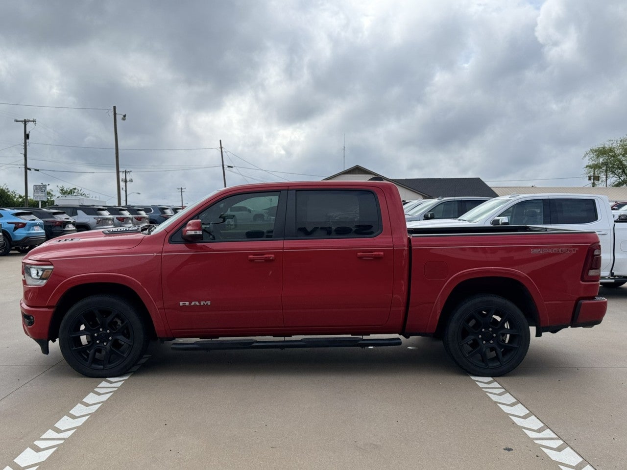 2022 RAM 1500 Laramie Crew Cab 4x4 5'7" Box