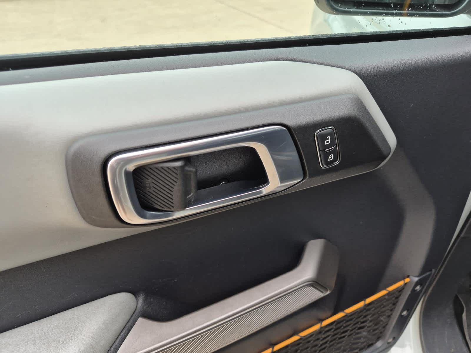 2021 Ford Bronco Base