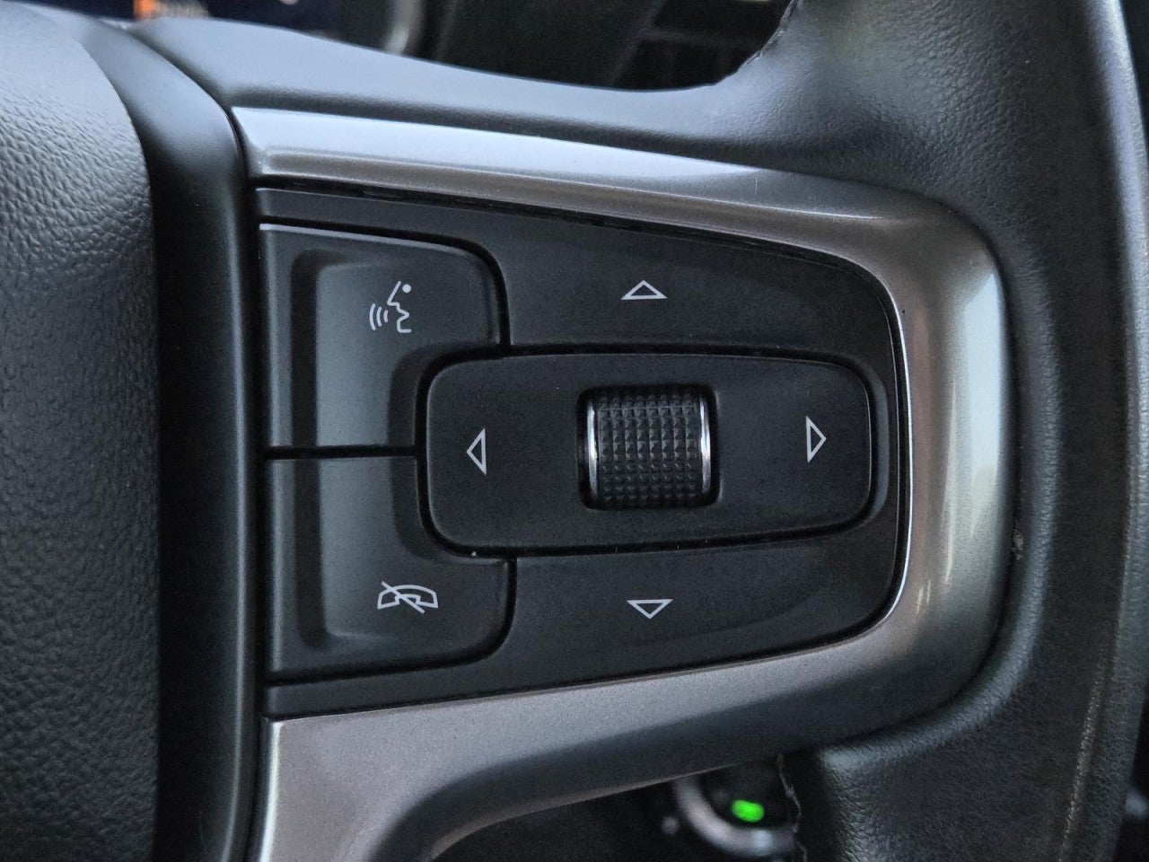 2025 Chevrolet Silverado 2500HD LTZ - Photo 21