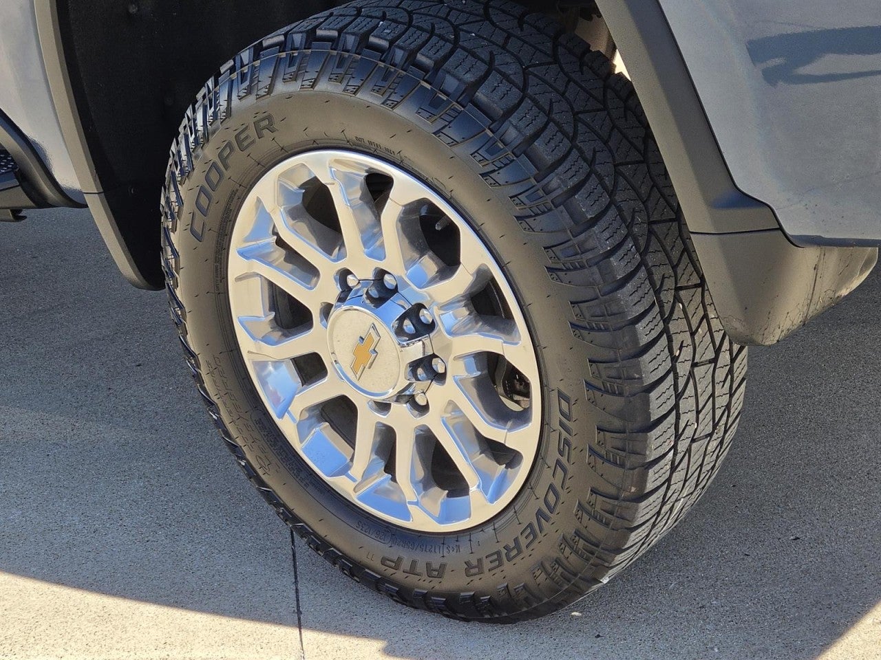 2025 Chevrolet Silverado 2500HD LTZ - Photo 7