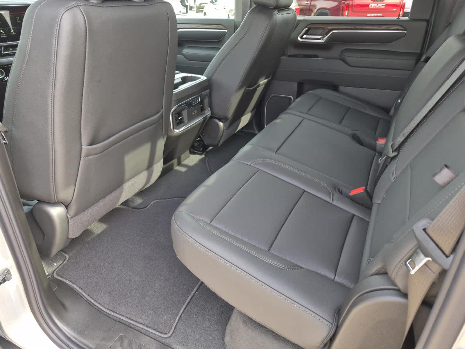 2026 GMC Sierra 3500 HD SLT DRW