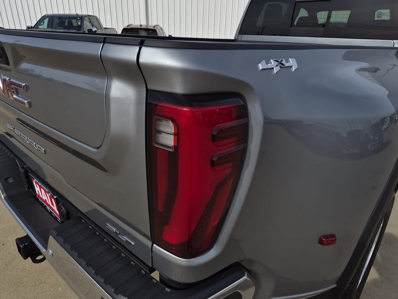 2026 GMC Sierra 3500 HD SLT DRW