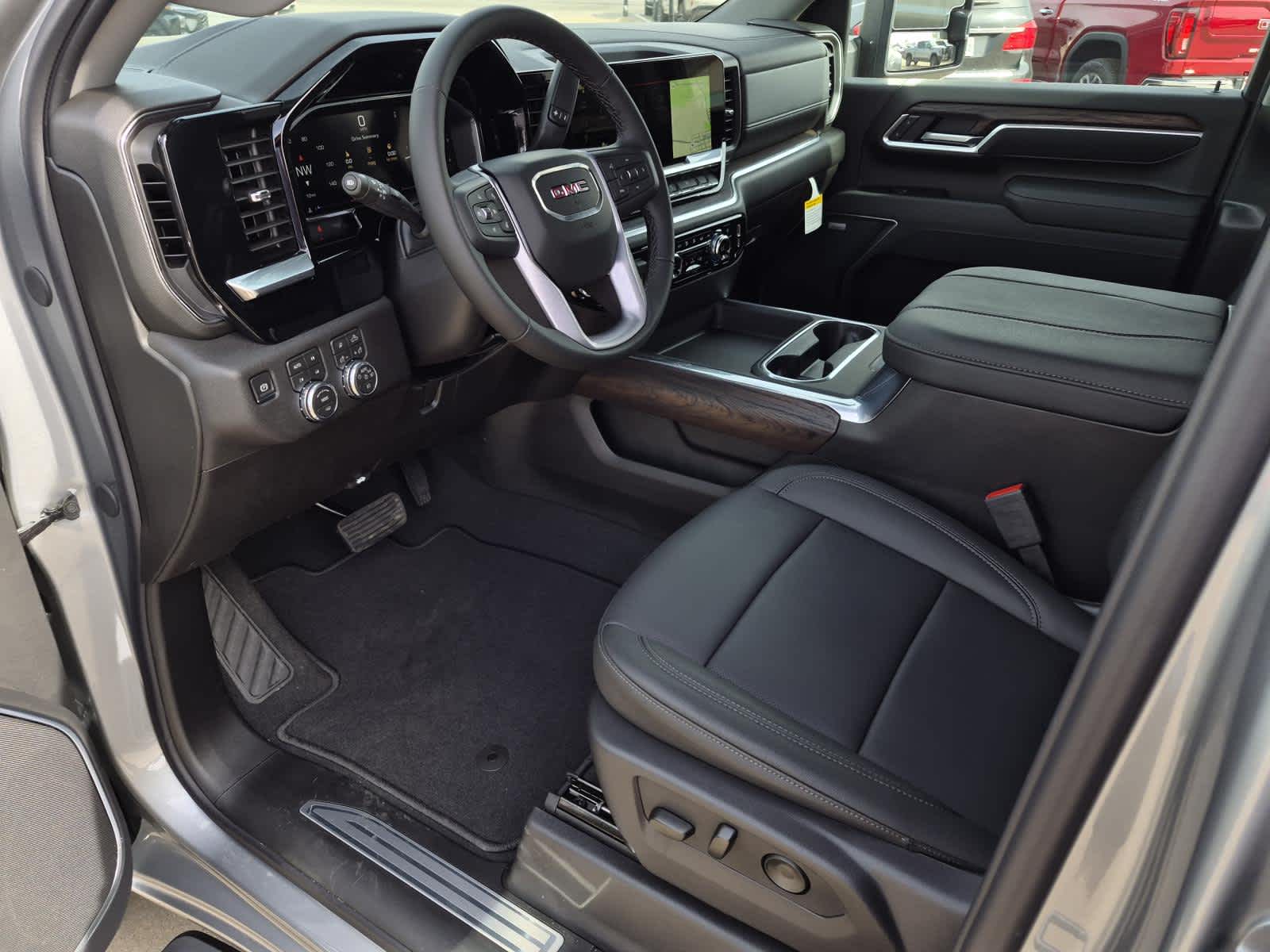 2026 GMC Sierra 3500 HD SLT DRW